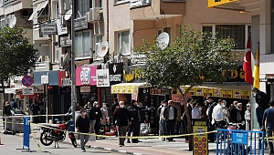 ÇARŞIDA DİKKAT ÇEKEN KALABALIK
