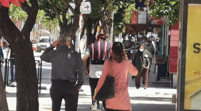 İKİ GÜNLÜK SOKAĞA ÇIKMA YASAĞINDAN KİMLER MUAF