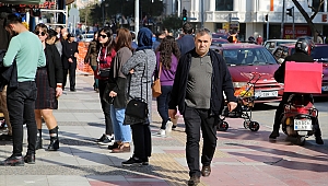 MANİSA'DA GENÇ NÜFUS AZ