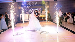 MANİSA'DA DÜĞÜNLERE KORONA AYARI