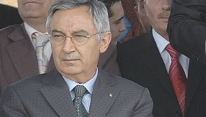 MANİSA ESKİ VALİSİ VEFAT ETTİ