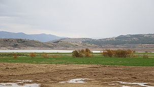 BAŞKAN ERGÜN AÇIKLADI: SUSUZLUK VE KURAKLIK KAPIDA