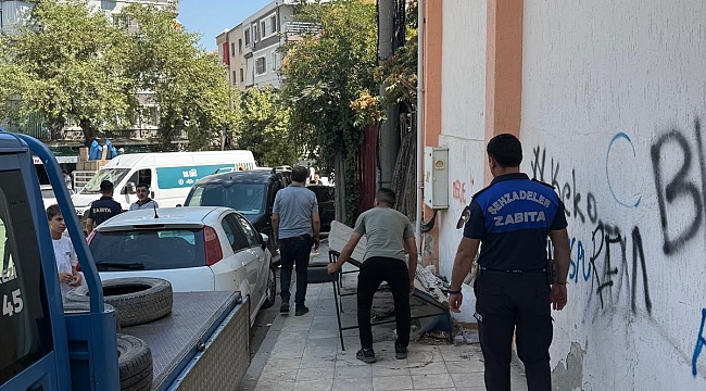 ZABITA, KALDIRIMLARDA NE VAR NE YOK SÖKTÜ ATTI 