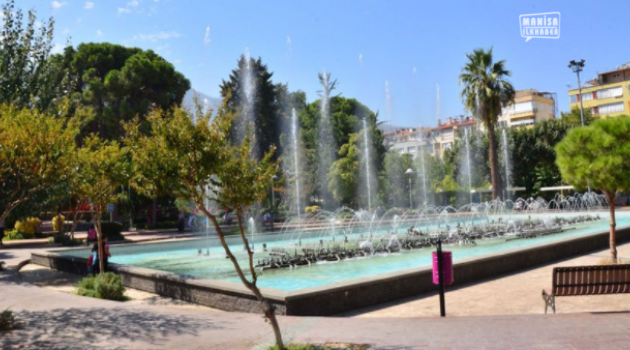 80 yıllık park oldu otopark