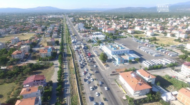 Akhisar'da bayram trafiği çilesi