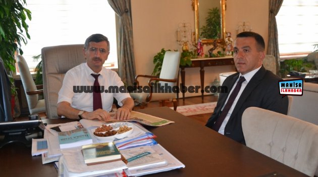 Alaşehir'in Yeni Kaymakamı Osman Bilgi Vali Bektaş'ı Ziyaret Etti