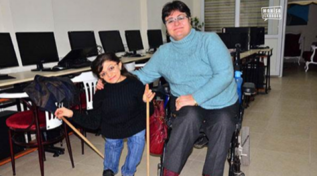 Boyu Kısa Diye Kimse İş Vermiyor