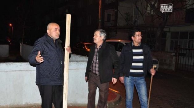 Hırsızları sopa ile beklediler