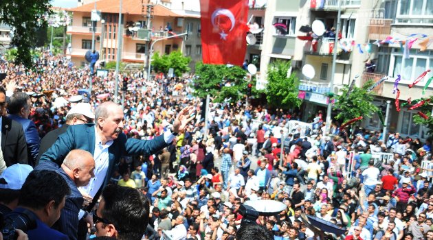 Kurtulmuş, Mesiri Hem Saçtı Hem Kaptı
