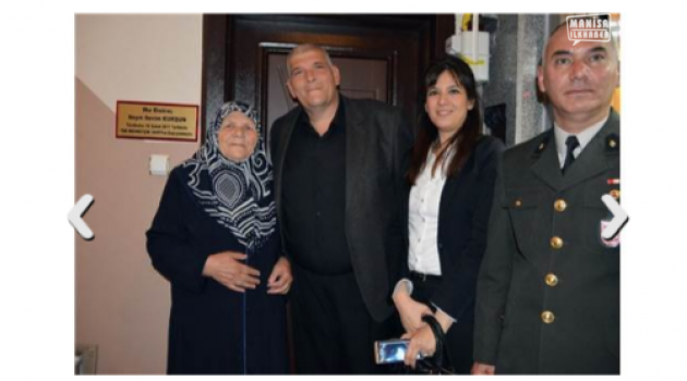 Mehmetçik Vakfına 3 daire bağışladı
