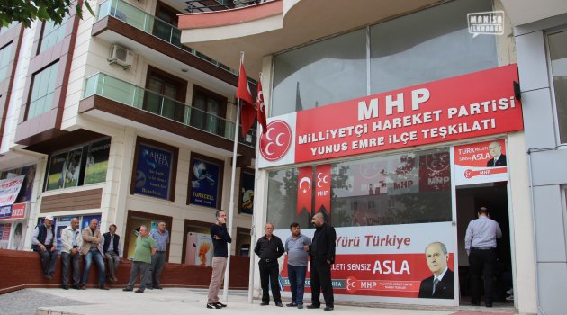 MHP Yunusemre İlçe Teşkilatı Kapatıldı