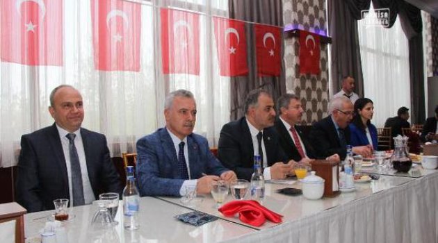Referanduma Centilmenlik Hakim Olmalı