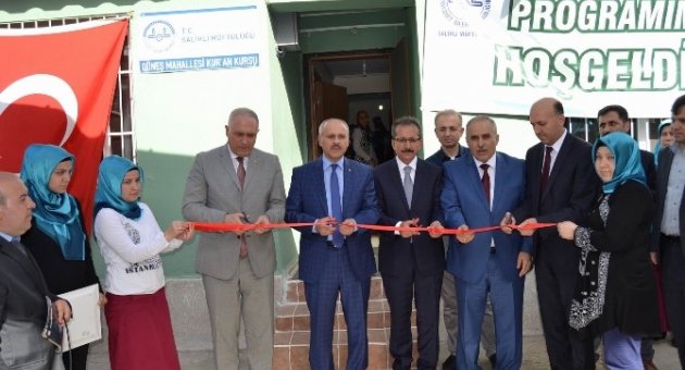Salihli'de 2 Kur'an Kursu Hizmete Girdi