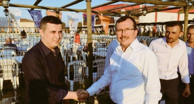 Sarıgöl'de son toplu iftar AK Parti'den