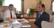 Soma Kaymakamı Vali Bektaş'ı Ziyaret Etti