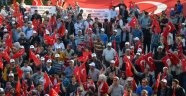 Şehitler İçin TEK Yürek Oldular
