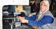 10 yıldır eşiyle çalışıyor