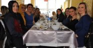 Kadınlar Dostluk Yemeğinde Buluştu