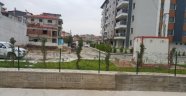 Alaşehir Belediyesi'nden Su Kanalları Çevresine Dekoratif Çit