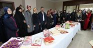 Mütevellili Ev Hanımları Meslek Öğrenip Sergi Açtı