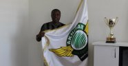 Akhisar Belediyespor'a Kamerunlu'yu Renklerine Kattı