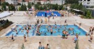 Öğrencilere Karne Hediyesi: Ücretsiz Havuz