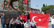 Alaşehir'de Şehitlerimiz İçin Oturma Eylemi