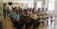 Komutan, Mahalle Muhtarlarını Uyardı