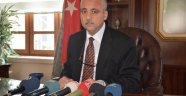 Vali Güvençer'den basın mensuplarına tebrik
