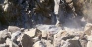 Demirci'nin yollarında genişletme çalışması yapılıyor