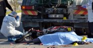 Beton Mikseri Motosikletliye Çarptı: 1 Ölü