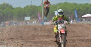 Motokros Tutkunları Tam Bir Şölen Yaşadı