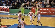 Manisa Liderlik Koltuğunu Koruyor