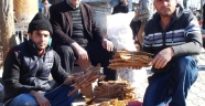 Sarıgöl'de Çıra Satışlarına Yoğun İlgi