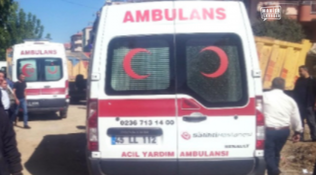 Yol ortasında tartıştı bıçakladı
