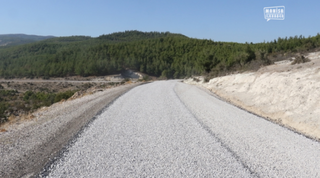 Yunusemre ilçesinde yol çalışmaları